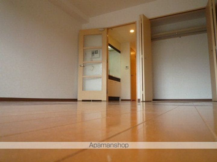 滋賀県草津市野路3丁目の賃貸マンションの内装