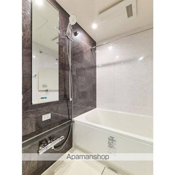 バウスフラッツ蔵前の風呂