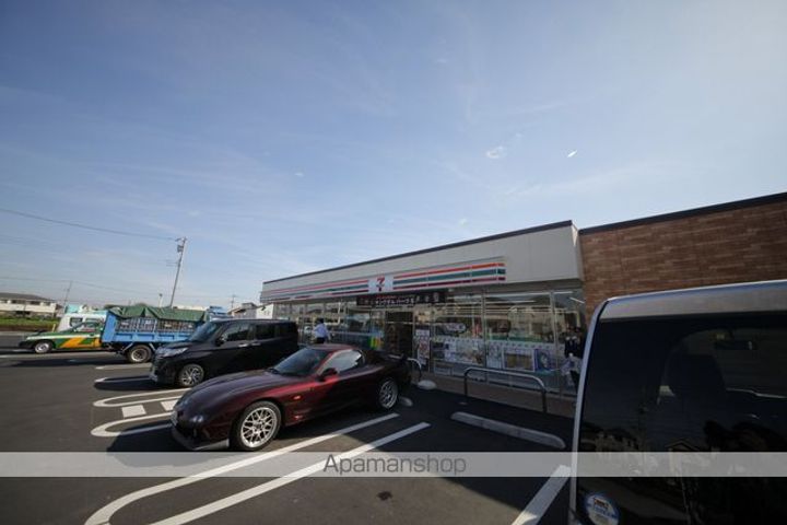 レオパレスリーブラの周辺