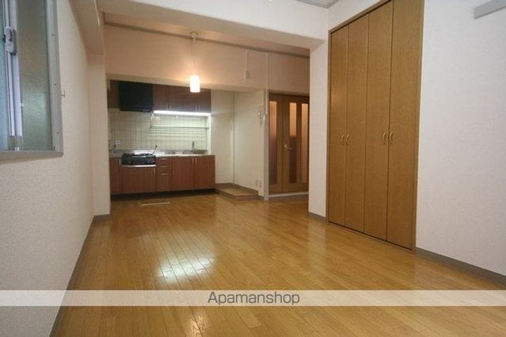 プルミエール豊中の居間