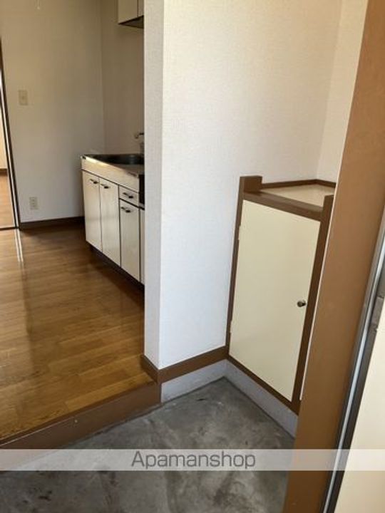 ドリームパレス宝町206の玄関
