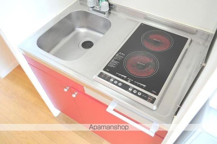 レオパレス方地西のキッチン