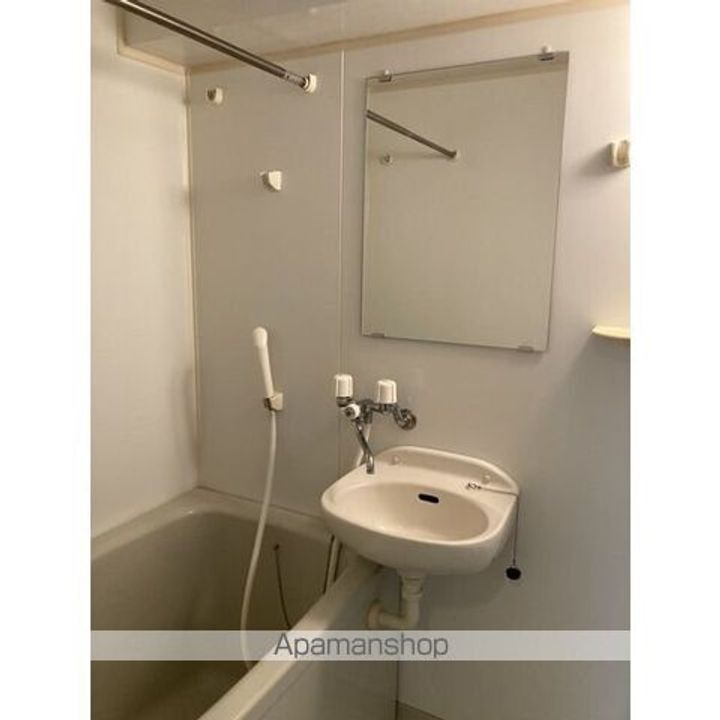 愛知県名古屋市名東区藤森2丁目の賃貸マンション408の内装