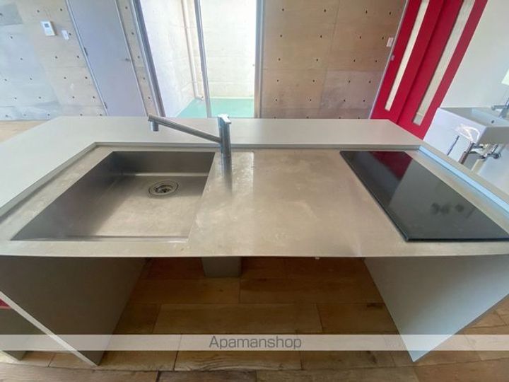 アパートメント クラウド 南棟9の内装