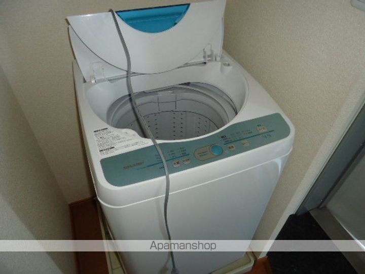 愛知県一宮市両郷町4丁目の賃貸アパートの内装