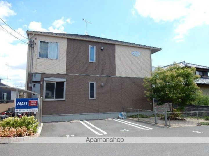 岡山県岡山市南区妹尾の賃貸アパートの外観