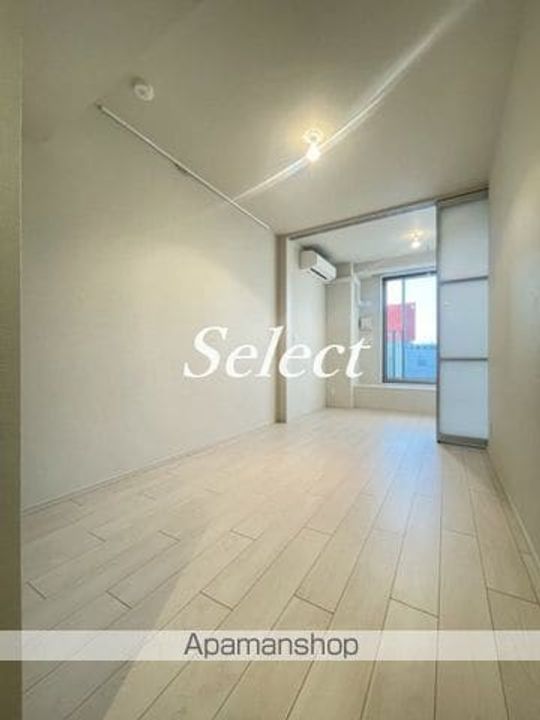 ラクレイス横濱関内の居間