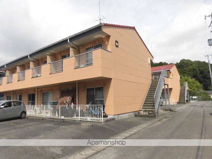 山良コーポの外観