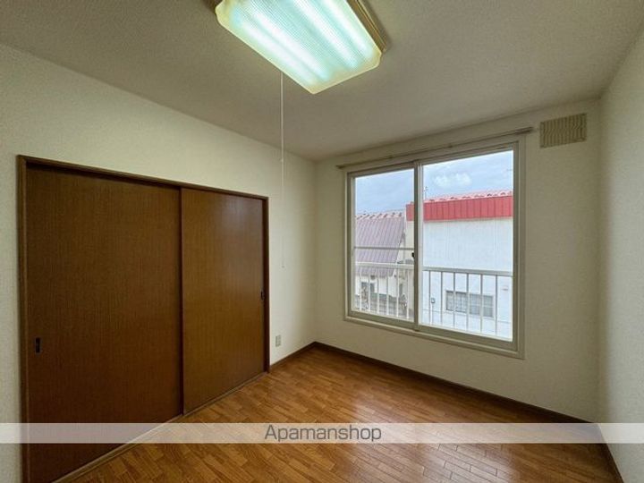 5条レジデンスB202の内装