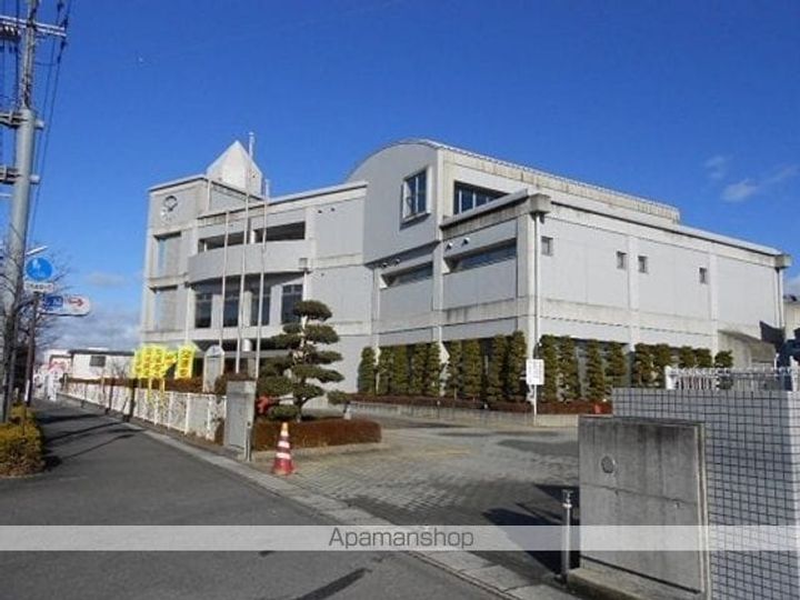 メゾンド・ミシカの周辺