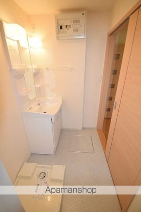 ヴァイオレットの内装