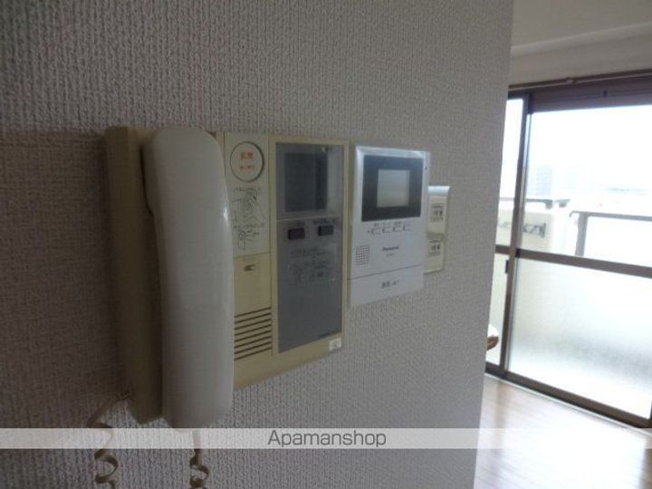 ナーシサス法橋403の内装