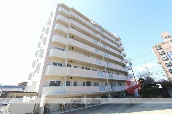 香川県高松市三条町の賃貸マンションの外観