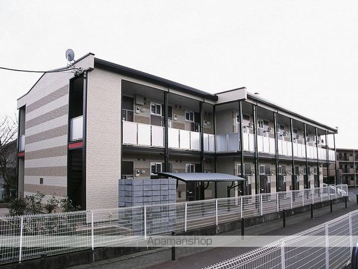 神奈川県横浜市神奈川区三ツ沢中町の賃貸アパートの外観