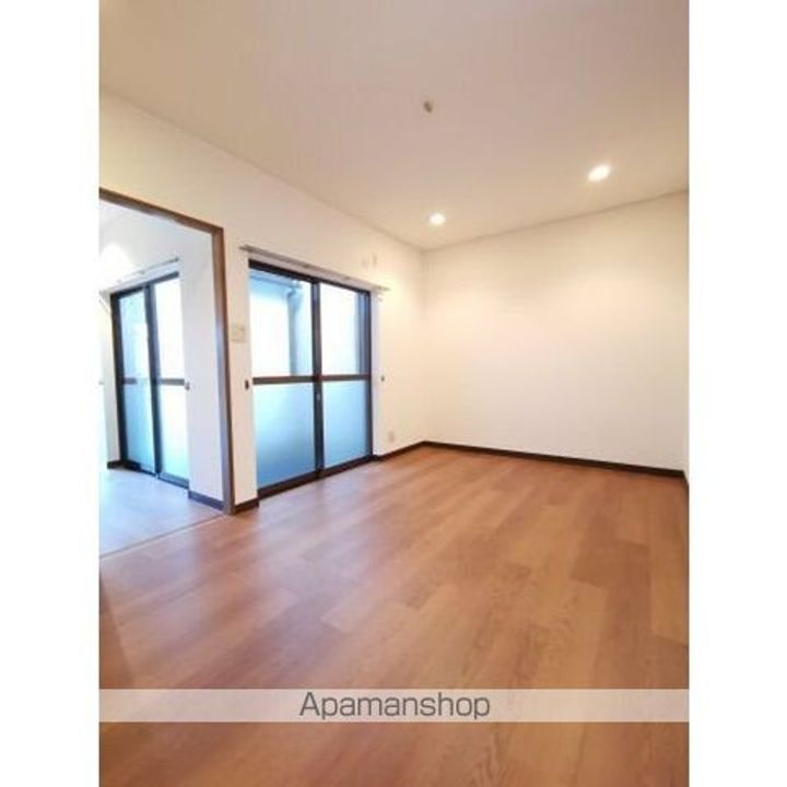 愛知県名古屋市守山区大谷町(一戸建)の賃貸物件戸建ての居間