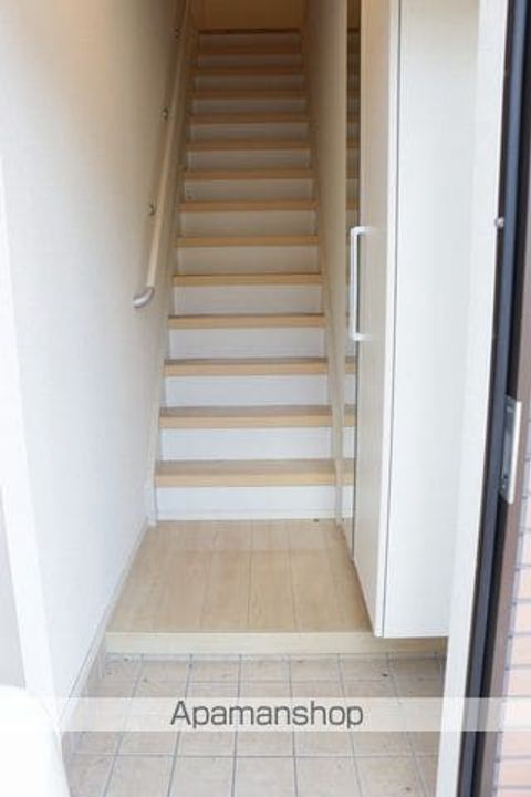 ラ・ヴィーニュ瀬戸の玄関