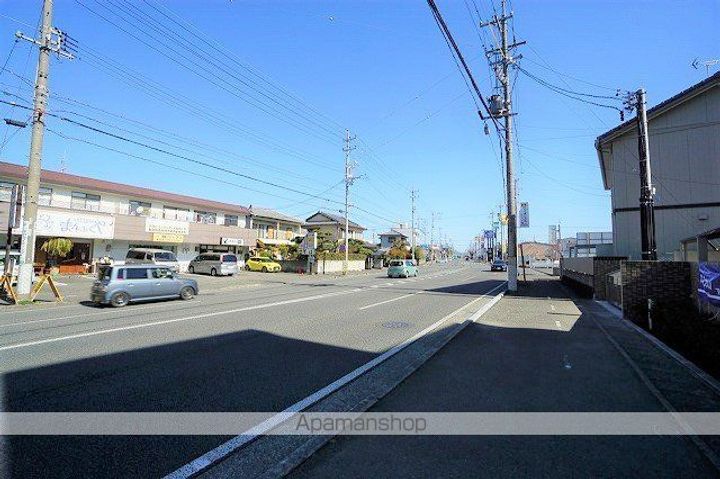 タウンヒルズ草薙201の周辺