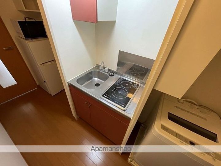 レオパレス水元のキッチン