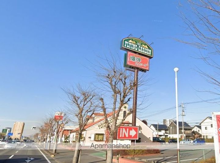 レオパレスリベエールの周辺