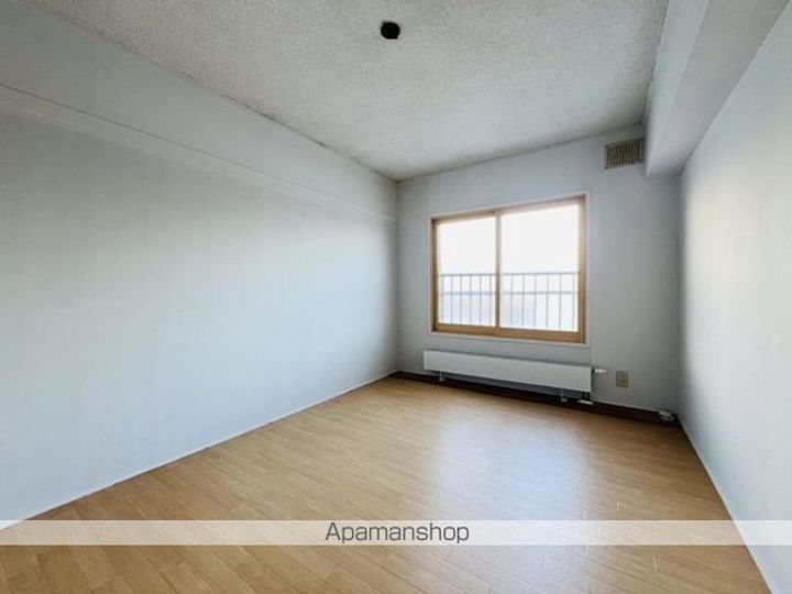 ヴィラナリー函館2号棟(ヴィラナリーハコダテニゴウトウ)302の内装