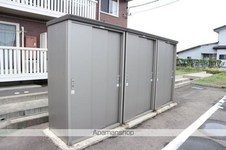 グランモア飯島の周辺