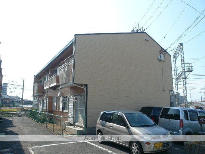 大阪府貝塚市浦田の賃貸アパートの外観