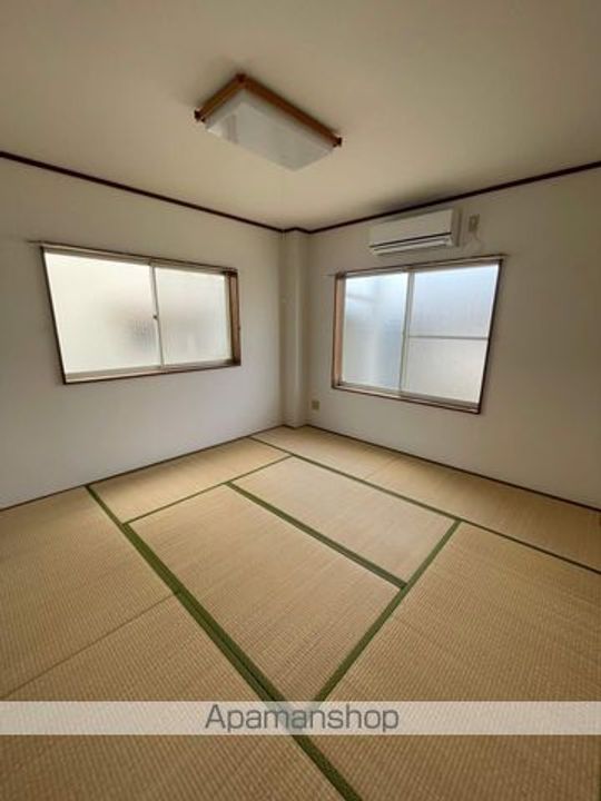 あさみコーポレス201の居間