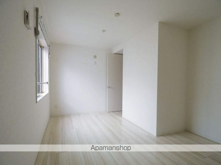 東京都三鷹市下連雀3丁目の賃貸アパートの内装