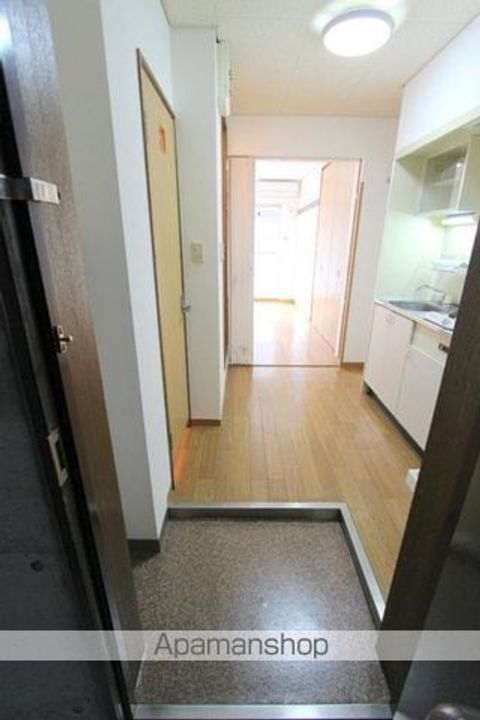 アカデミーハイツⅡⅡ103の玄関