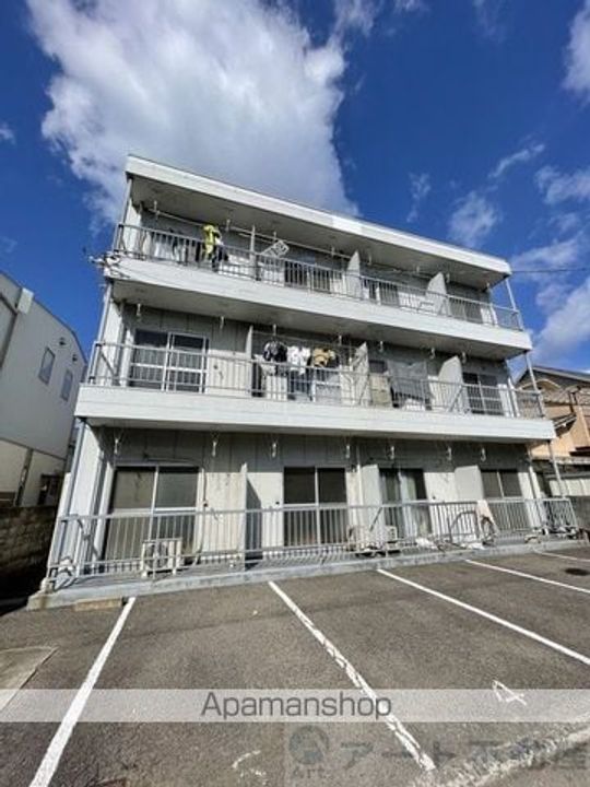 愛媛県松山市土居田町の賃貸マンションの外観