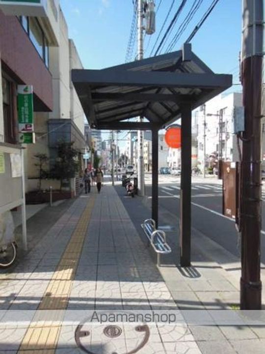 ラ・ネージュ河原町の周辺