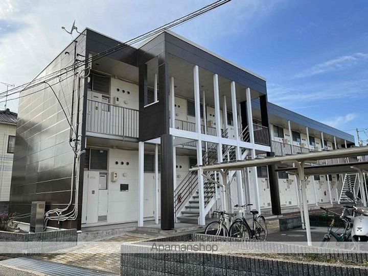 レオパレスルミエール107の外観