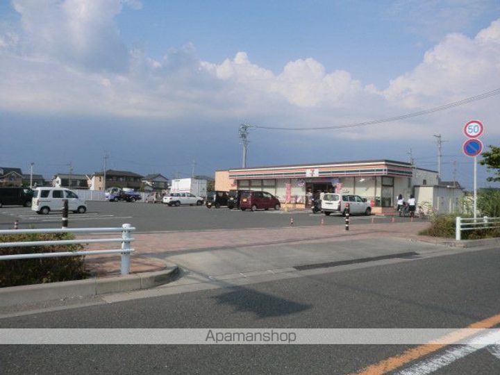 愛知県弥富市平島中4丁目の賃貸アパートの周辺
