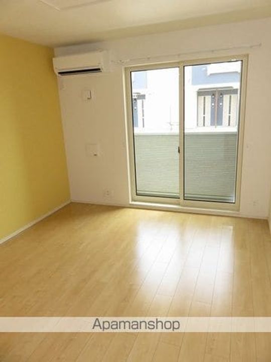 ノーデンプラザNDF Ⅲの居間