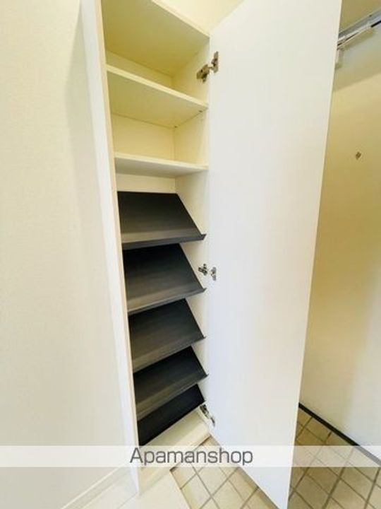 フォンテーヌ根岸の内装