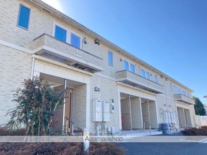 東京都八王子市下恩方町の賃貸アパートの外観