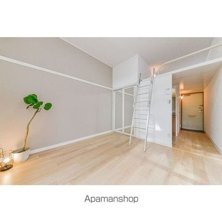 HILLS HANAMIZUKIの居間