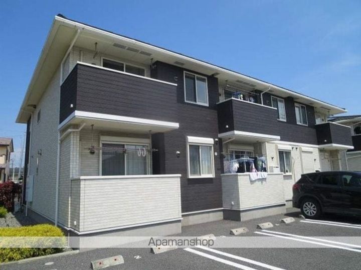 山梨県中巨摩郡昭和町河西の賃貸アパートの外観