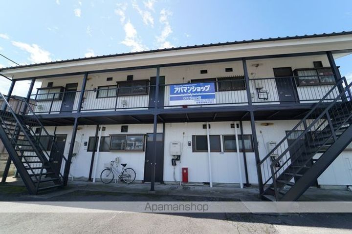 東ヶ崎コーポ102の外観