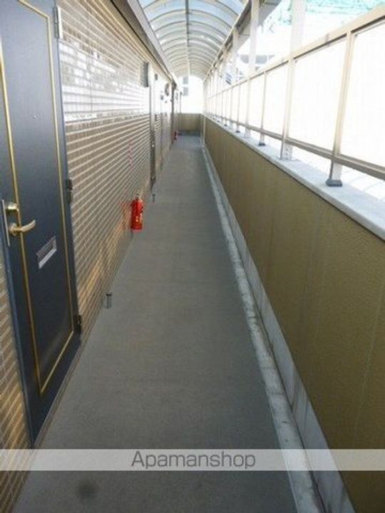 FJ日進通208の内装