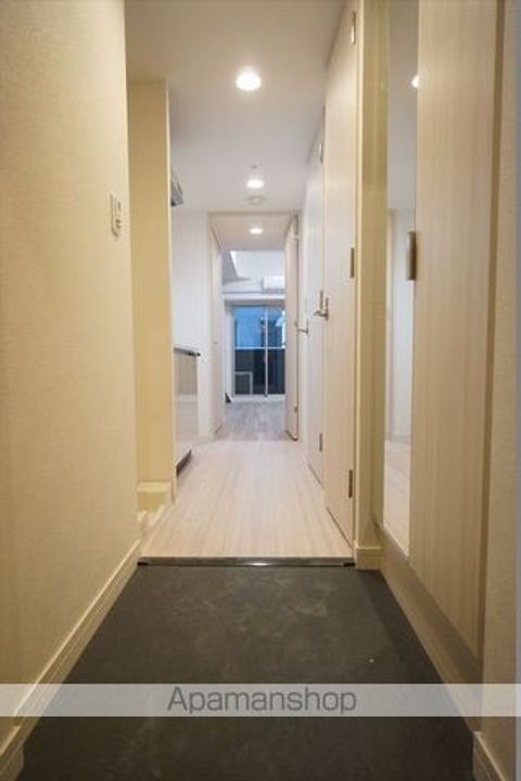 愛知県名古屋市中区丸の内2丁目の賃貸マンションの玄関