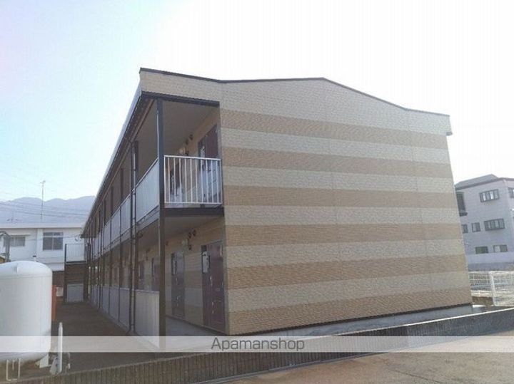 レオパレスタウンコートの外観