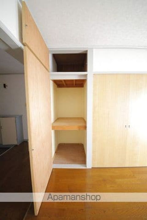 東京都日野市万願寺2丁目の賃貸マンションの内装