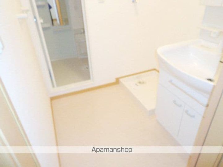 長野県松本市大字里山辺の賃貸アパートの内装