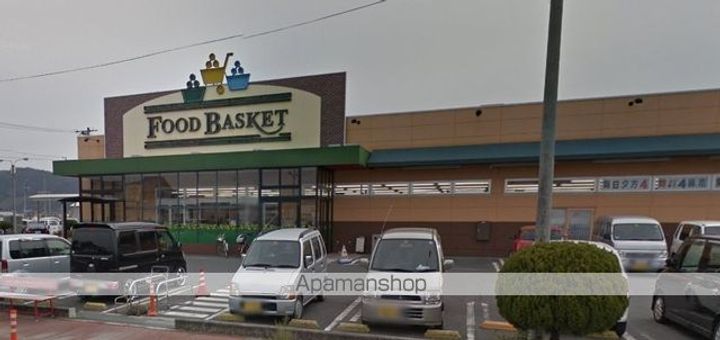 ユーミー川辺の周辺