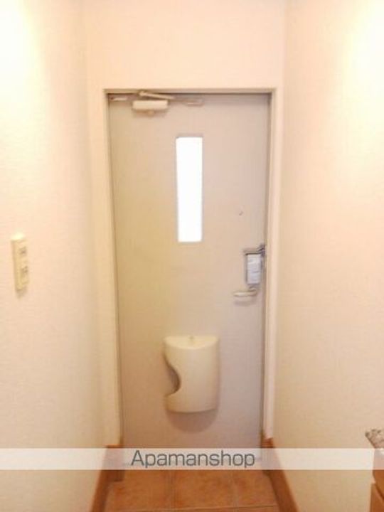 レインボーシャトー104の玄関