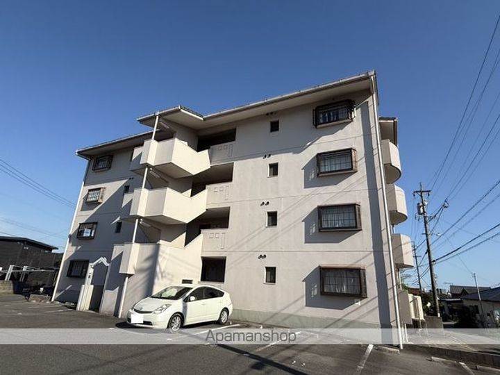 セントラル宮本の外観