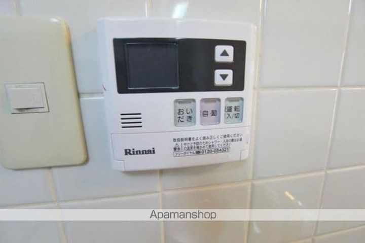 香川県高松市鶴市町の賃貸マンションの内装