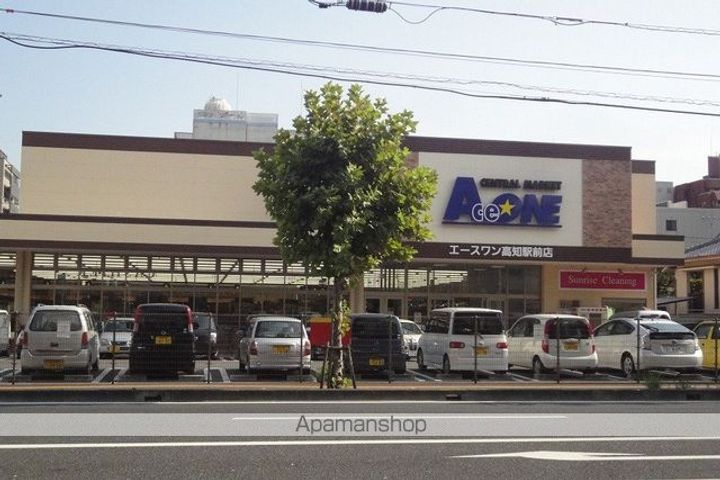 リヴィエラ大川筋の周辺