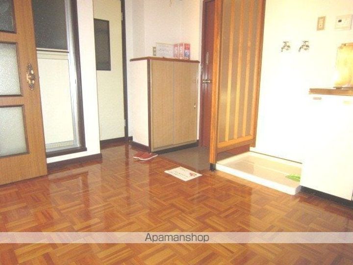 長野県長野市青木島1丁目の賃貸マンションの内装